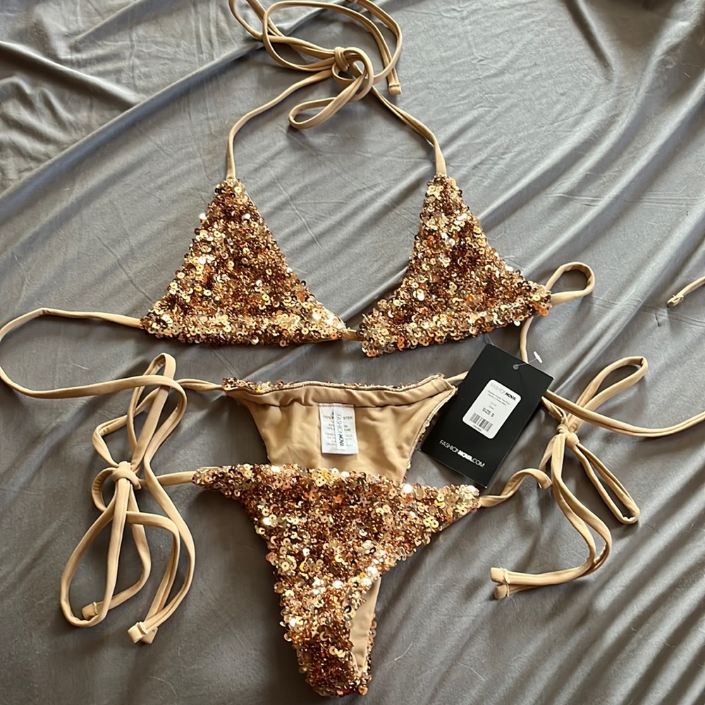 NWT Fashion Nova Sparkle Bikini